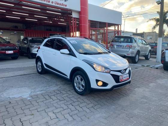 HYUNDAI HB20X 1.6 16V STYLE FLEX 4P MANUAL
