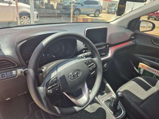 HYUNDAI-HB20-1.0 12V FLEX LIMITED PLUS MANUAL HYUNDAI-HB20-2025
