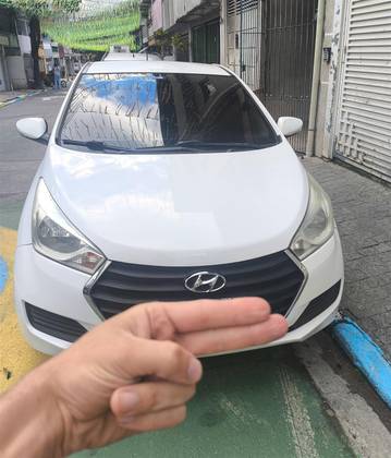 HYUNDAI HB20 1.0 COMFORT 12V FLEX 4P MANUAL