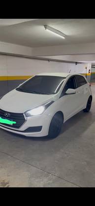 HYUNDAI HB20 1.0 COMFORT PLUS 12V FLEX 4P MANUAL