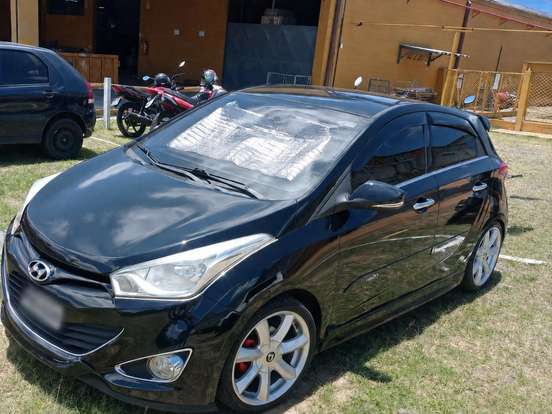 HYUNDAI-HB20-2013