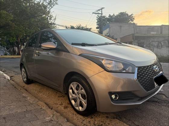 HYUNDAI HB20 1.6 COMFORT PLUS 16V FLEX 4P AUTOMÁTICO