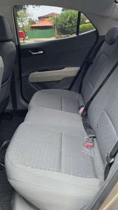 HYUNDAI-HB20S-2023