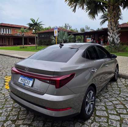 HYUNDAI-HB20S-2023