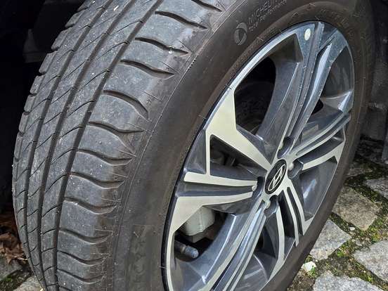 HYUNDAI-HB20S-1.0 TGDI FLEX PLATINUM AUTOMÁTICO HYUNDAI-HB20S-2023