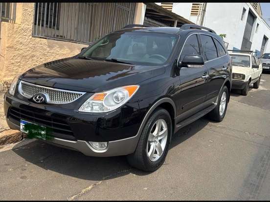 HYUNDAI-VERACRUZ-3.8 GLS 4WD 4X4 V6 24V GASOLINA 4P AUTOMÁTICO HYUNDAI-VERACRUZ-2011
