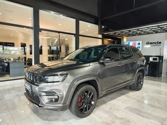 JEEP COMMANDER 2.0 HURRICANE 4 TURBO GASOLINA BLACKHAWK AT9
