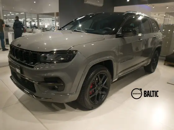 JEEP COMMANDER 2.0 HURRICANE 4 TURBO GASOLINA BLACKHAWK AT9