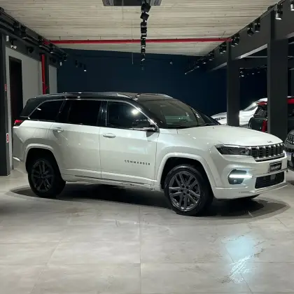 JEEP COMMANDER 2.0 HURRICANE 4 TURBO GASOLINA OVERLAND AT9