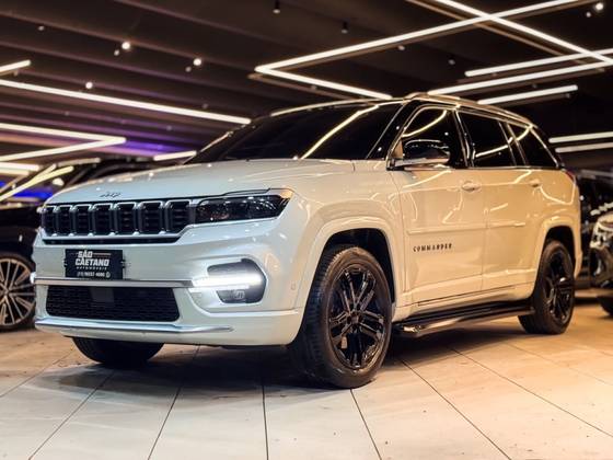 JEEP COMMANDER 2.0 HURRICANE 4 TURBO GASOLINA OVERLAND AT9