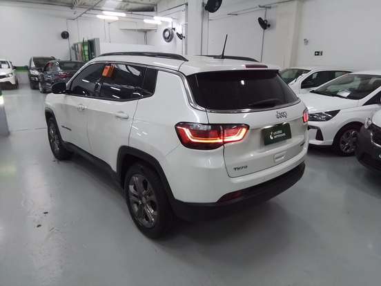 JEEP-COMPASS-2023