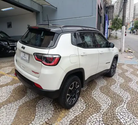 JEEP-COMPASS-2.0 16V DIESEL TRAILHAWK 4X4 AUTOMÁTICO JEEP-COMPASS-2019