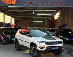 JEEP COMPASS 2.0 16V DIESEL TRAILHAWK 4X4 AUTOMÁTICO JEEP COMPASS 2.0 16V DIESEL TRAILHAWK 4X4 AUTOMÁTICO