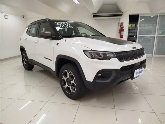 JEEP COMPASS 2.0 TD350 TURBO DIESEL TRAILHAWK AT9