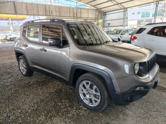 JEEP RENEGADE 1.8 16V FLEX SPORT 4P AUTOMÁTICO