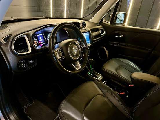 JEEP-RENEGADE-2.0 16V TURBO DIESEL LONGITUDE 4P 4X4 AUTOMÁTICO JEEP-RENEGADE-2018