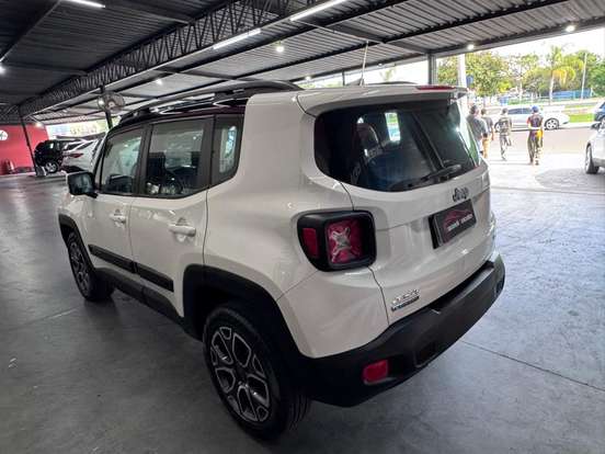 JEEP-RENEGADE-2.0 16V TURBO DIESEL LONGITUDE 4P 4X4 AUTOMÁTICO JEEP-RENEGADE-2016