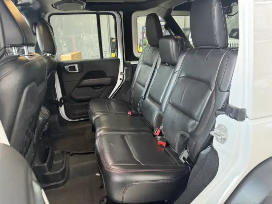 JEEP-WRANGLER-2021