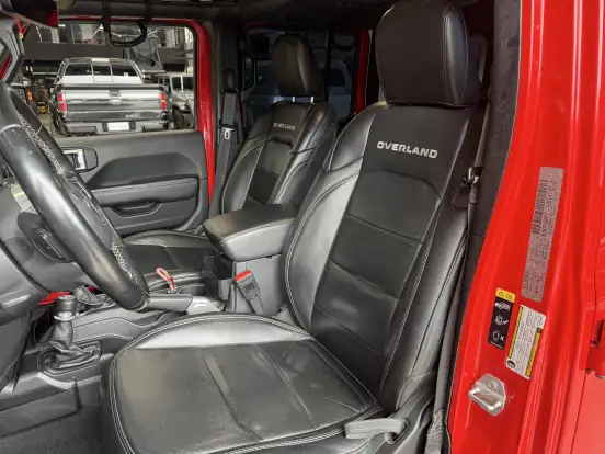 JEEP-WRANGLER-2.0 TURBO GASOLINA UNLIMITED SAHARA 4P 4X4 AT8 JEEP-WRANGLER-2019