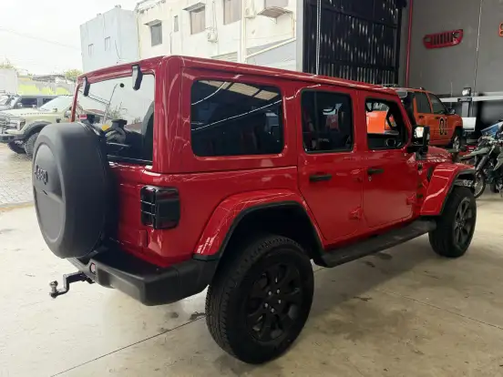 JEEP-WRANGLER-2.0 TURBO GASOLINA UNLIMITED SAHARA 4P 4X4 AT8 JEEP-WRANGLER-2019