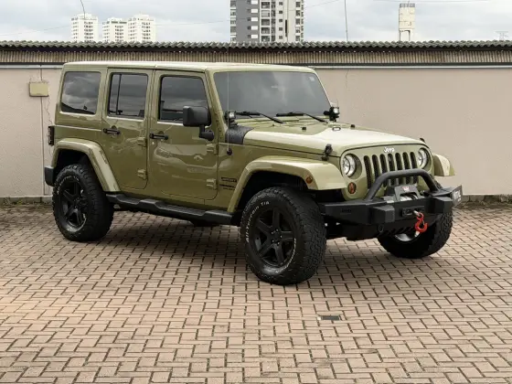 JEEP WRANGLER 3.6 UNLIMITED SPORT 4X4 V6 GASOLINA 4P AUTOMÁTICO