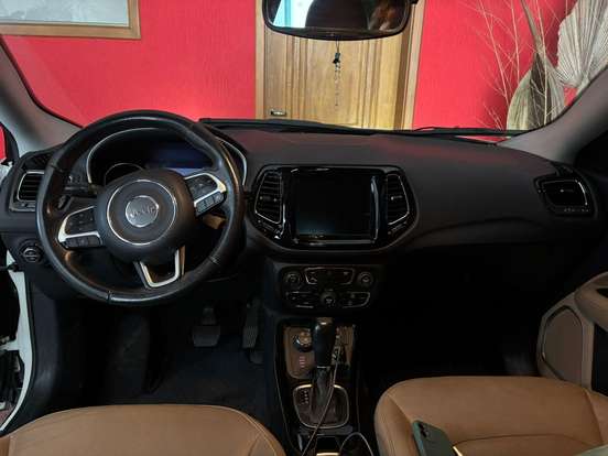 JEEP-COMPASS-2.0 16V DIESEL LIMITED 4X4 AUTOMÁTICO JEEP-COMPASS-2018