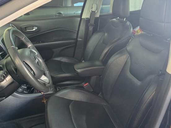 JEEP-COMPASS-2.0 16V DIESEL LONGITUDE 4X4 AUTOMÁTICO JEEP-COMPASS-2021