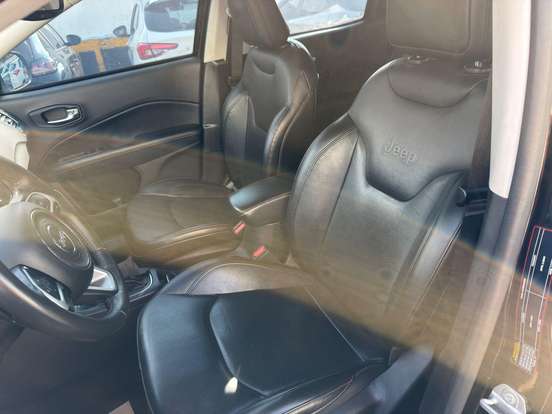 JEEP-COMPASS-2.0 16V DIESEL LONGITUDE 4X4 AUTOMÁTICO JEEP-COMPASS-2020