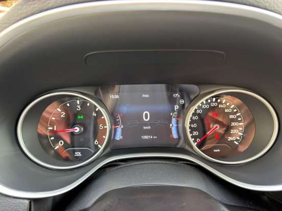 JEEP-COMPASS-2.0 16V DIESEL LONGITUDE 4X4 AUTOMÁTICO JEEP-COMPASS-2020