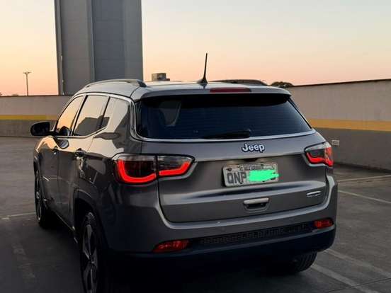 JEEP-COMPASS-2.0 16V FLEX LONGITUDE AUTOMÁTICO JEEP-COMPASS-2017