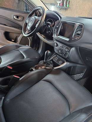 JEEP-COMPASS-2017
