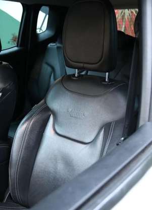 JEEP-RENEGADE-2022