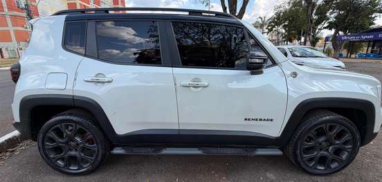 JEEP-RENEGADE-2023