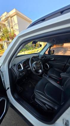JEEP RENEGADE 1.8 16V FLEX LONGITUDE 4P AUTOMÁTICO