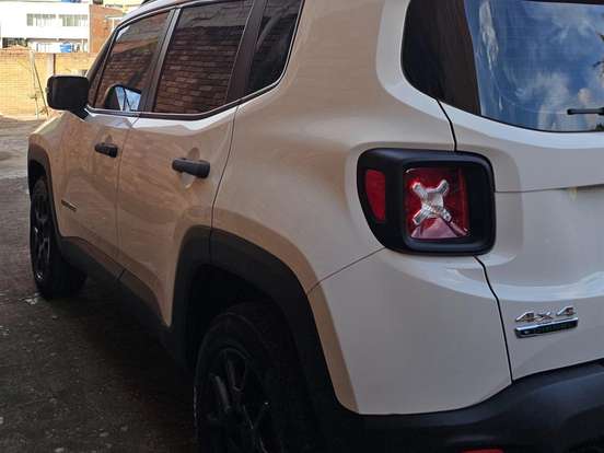 JEEP-RENEGADE-2.0 16V TURBO DIESEL MOAB 4P 4X4 AUTOMÁTICO JEEP-RENEGADE-2021
