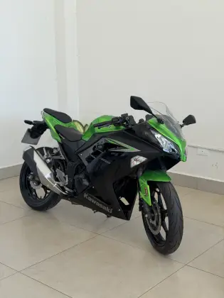 KAWASAKI NINJA 300 ABS 