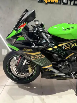 KAWASAKI-NINJA ZX-6R-2019
