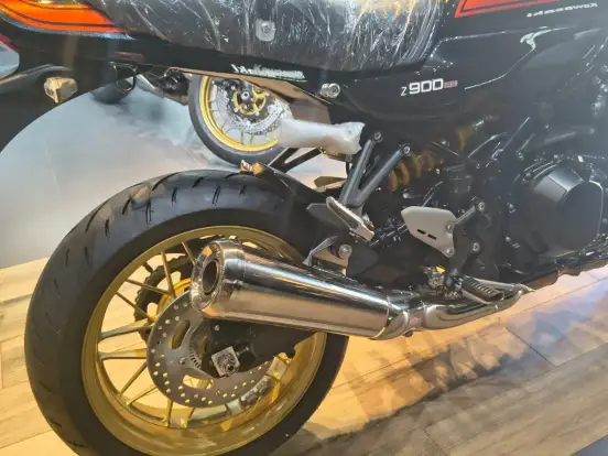 KAWASAKI-Z900RS SE-2026