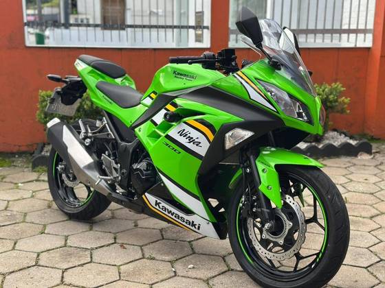 KAWASAKI NINJA 300 