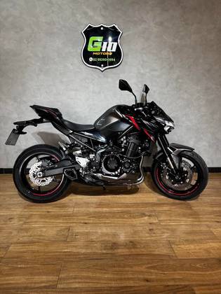 KAWASAKI Z900 SE 