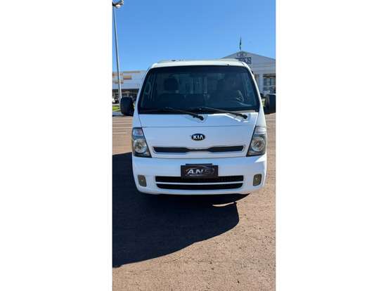KIA-BONGO-2018