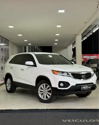 KIA SORENTO 2.4 S.253 4X2 16V GASOLINA 4P AUTOMÁTICO
