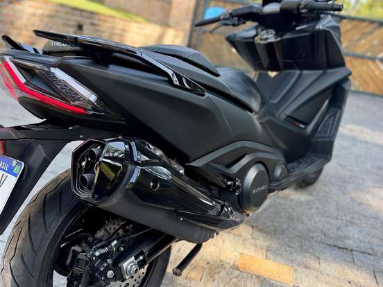 KYMCO-AK 550i KYMCO-AK 550i-2021