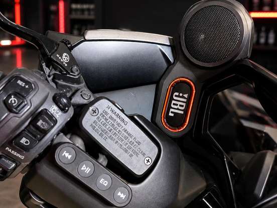 KYMCO-AK 550i KYMCO-AK 550i-2024