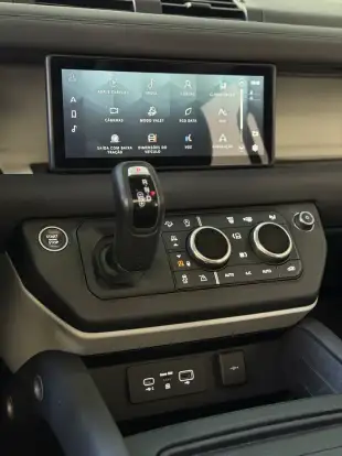 LAND ROVER-DEFENDER-2020