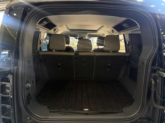LAND ROVER-DEFENDER-2020