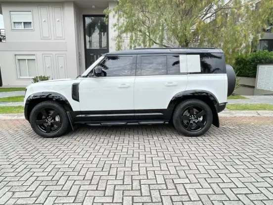 LAND ROVER-DEFENDER-2024