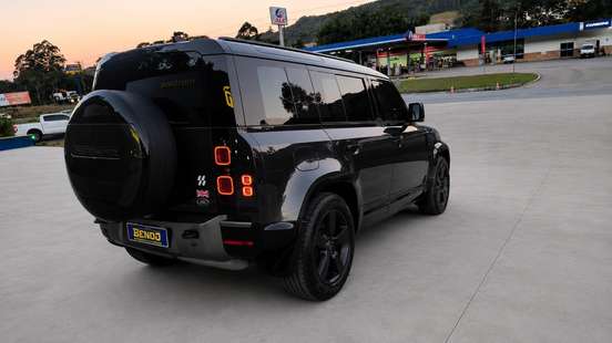 LAND ROVER-DEFENDER-2023