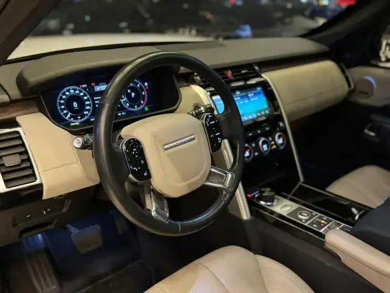 LAND ROVER-DISCOVERY-3.0 V6 TD6 DIESEL HSE 4WD AUTOMÁTICO LAND ROVER-DISCOVERY-2019