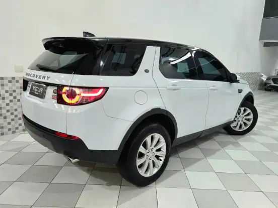 LAND ROVER-DISCOVERY SPORT-2017